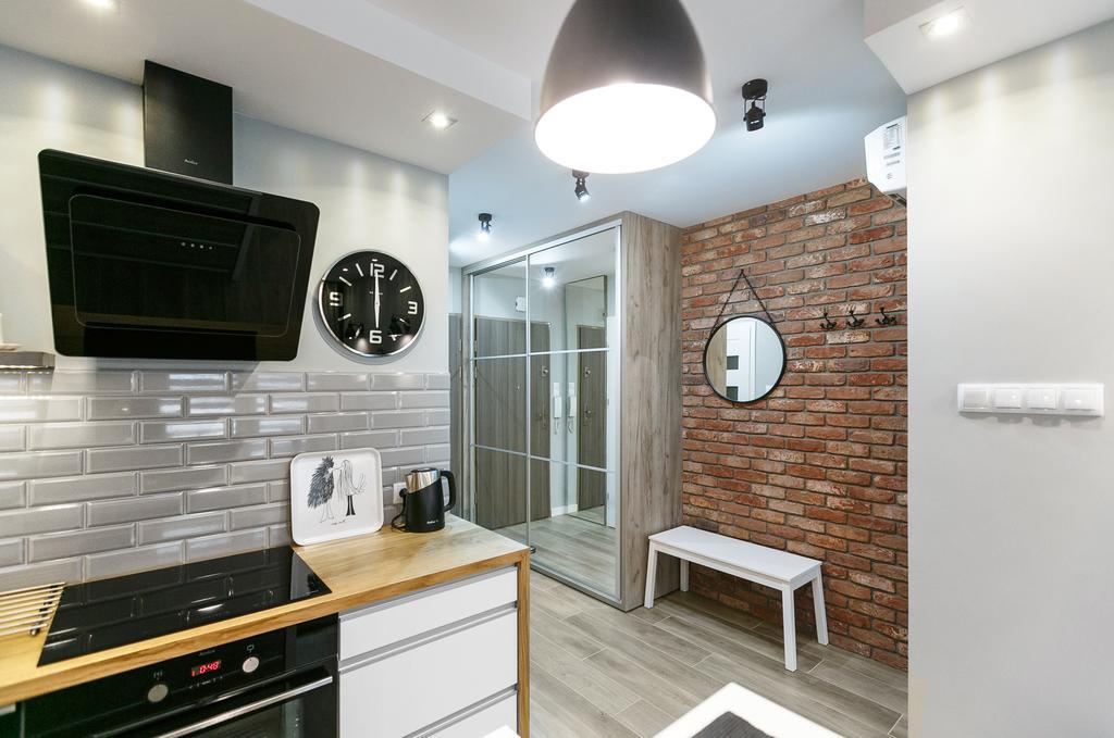 Apartament Em Klimatyzacja&Parking Rzeszow Exterior photo