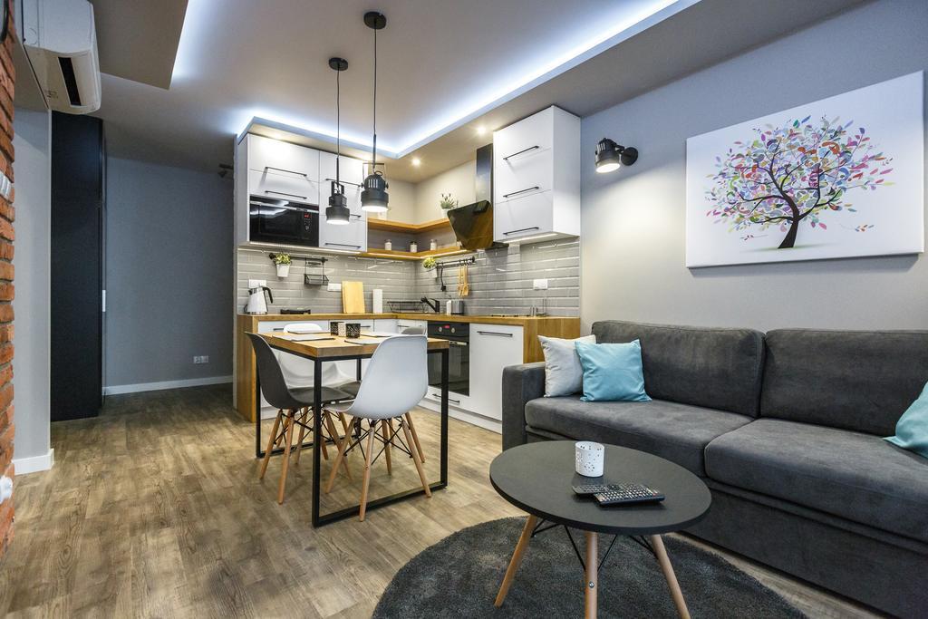 Apartament Em Klimatyzacja&Parking Rzeszow Exterior photo