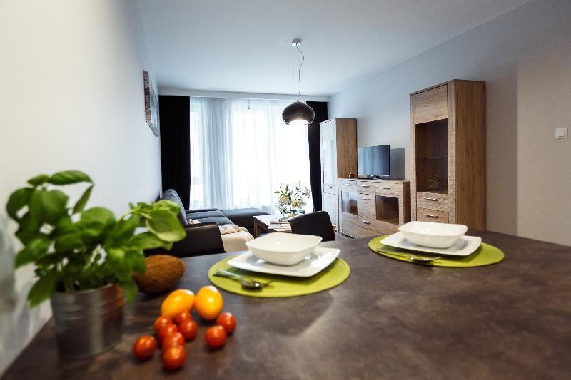 Apartament Em Klimatyzacja&Parking Rzeszow Exterior photo