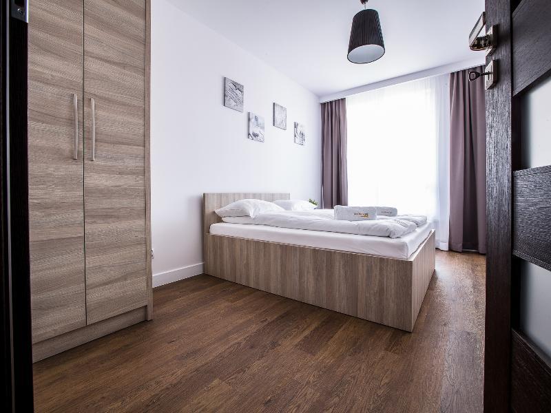 Apartament Em Klimatyzacja&Parking Rzeszow Exterior photo